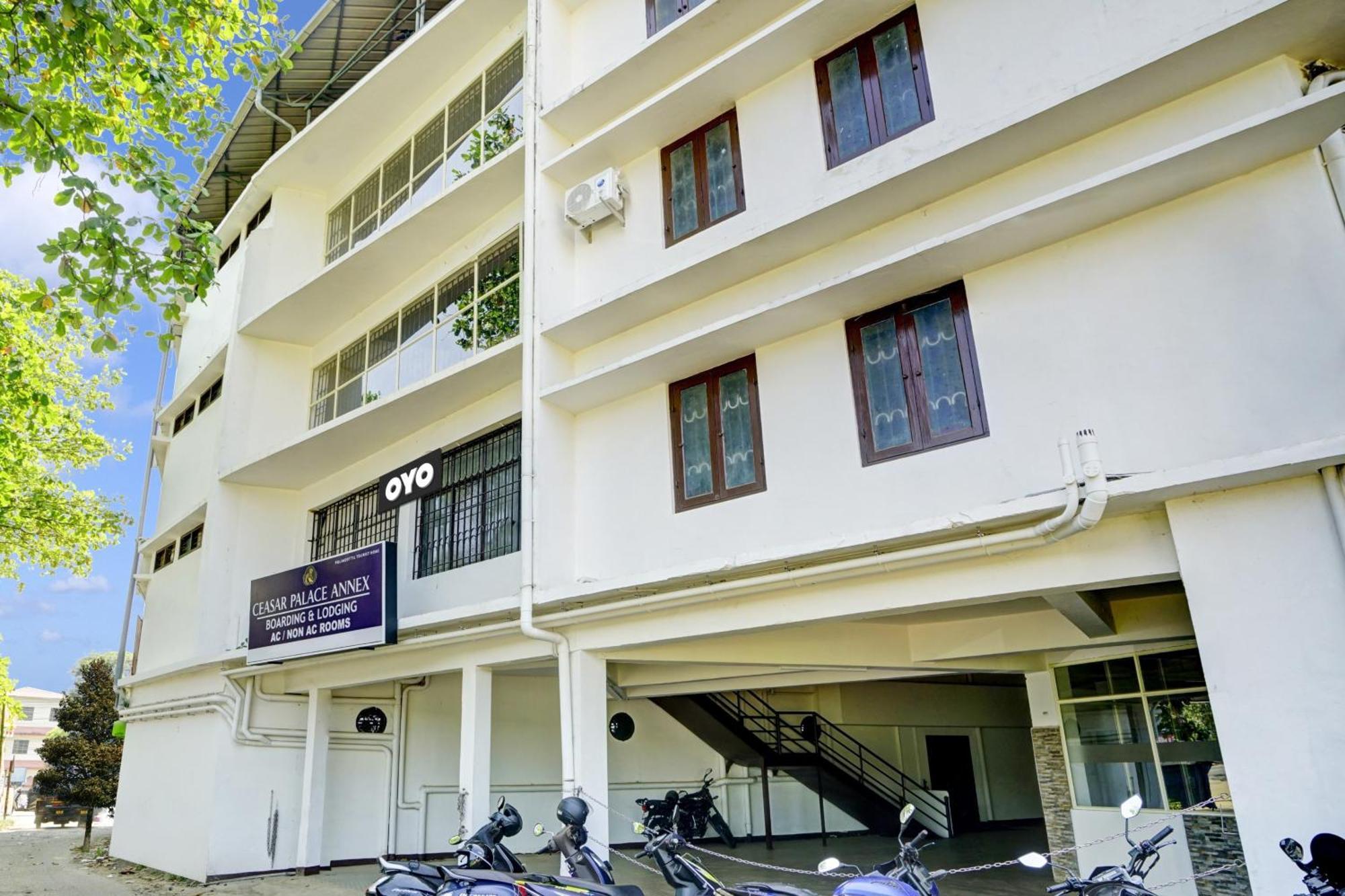 Super Hotel O Ceasar Palace Annex Thodupuzha Экстерьер фото